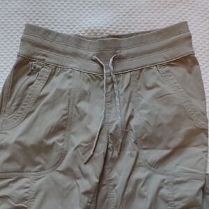 The North Face Tan Women's Pants Size Small